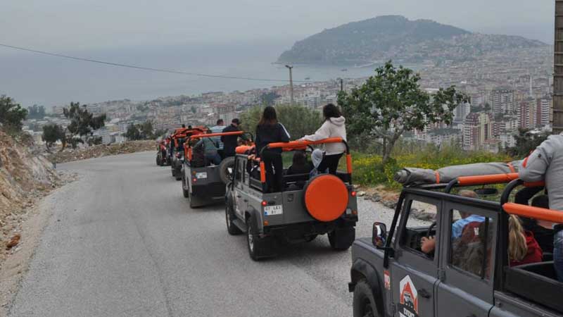 okurcalar night jeep safari