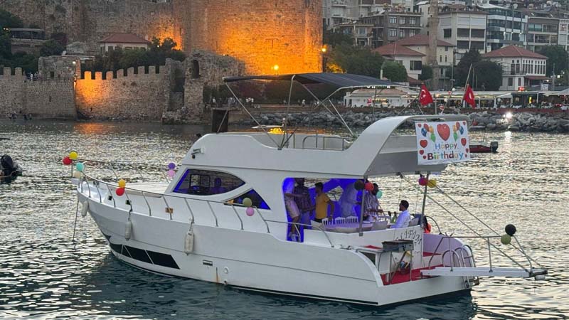 okurcalar Private Yacht charter