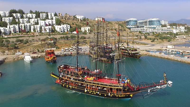 pirate boat trips okurcalar