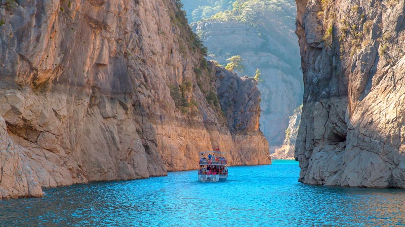 okurcalar to green-canyon-boat-excursion