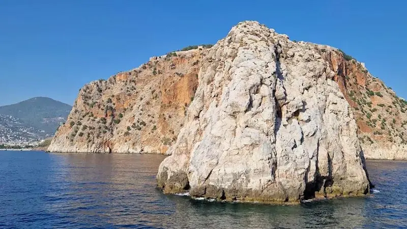 alanya-peninsula-private yacht